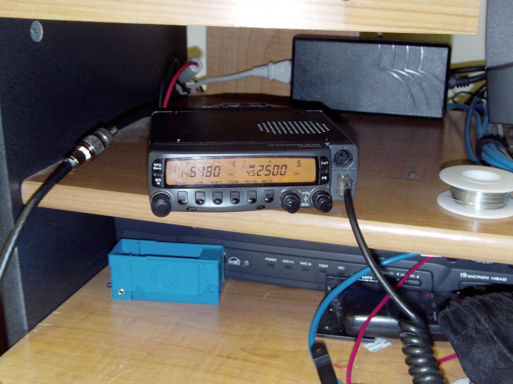 Kenwood TM733a